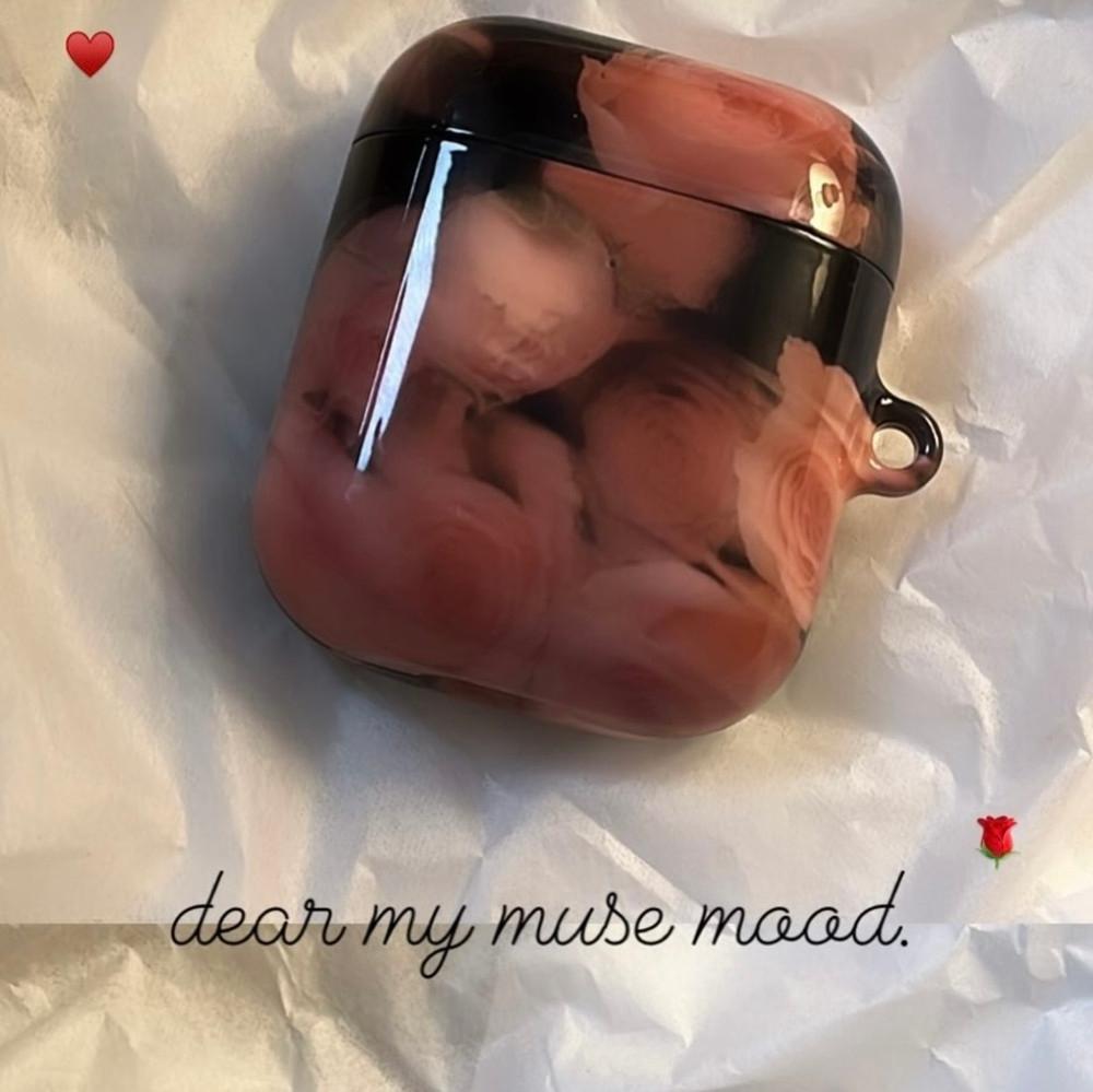 디어마이뮤즈  night rose 유광ver. 에어팟 버즈 케이스