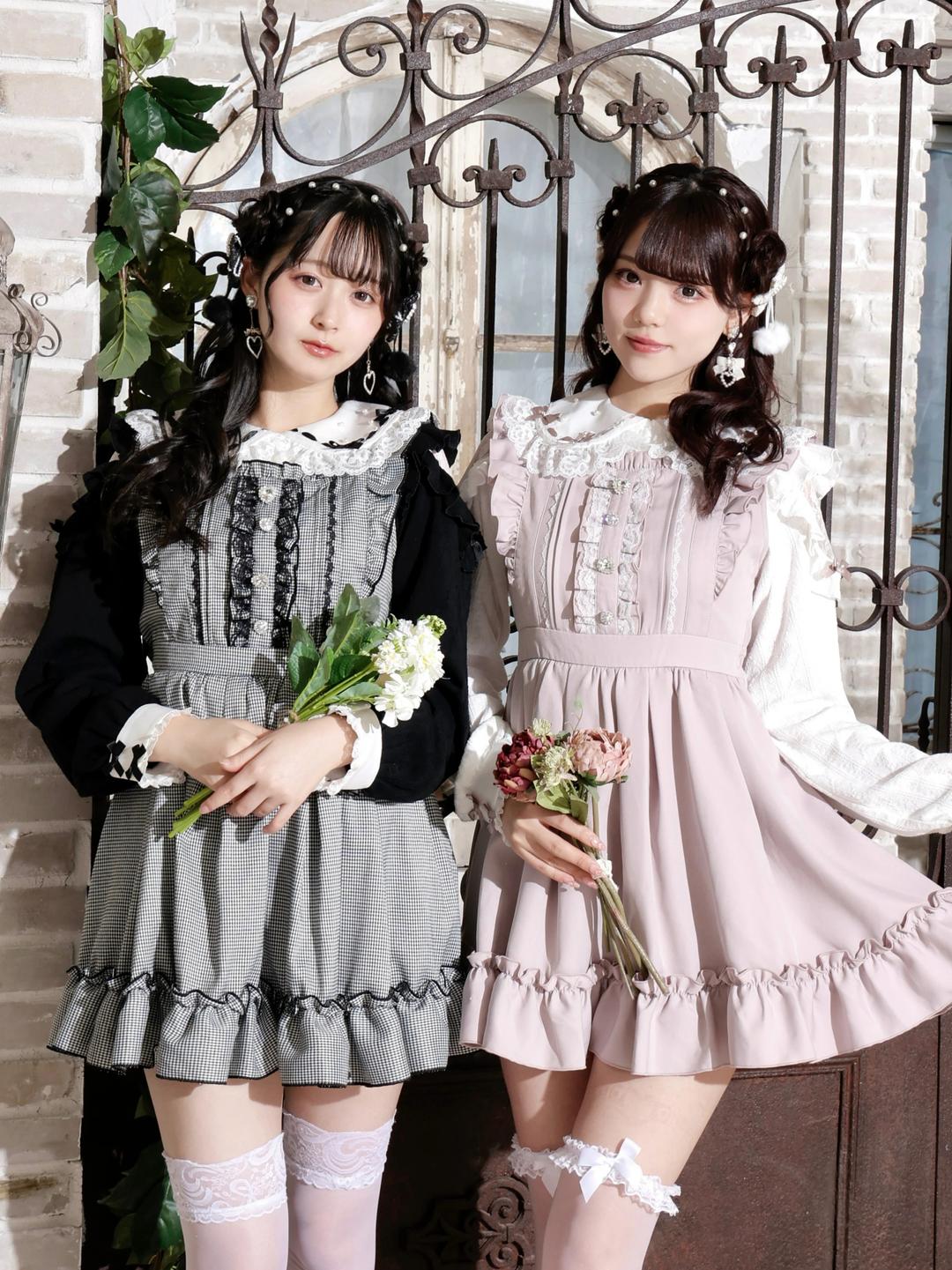 バックレースアップドレッシージャンパースカート