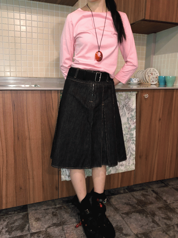 로우 데님 미디 스커트