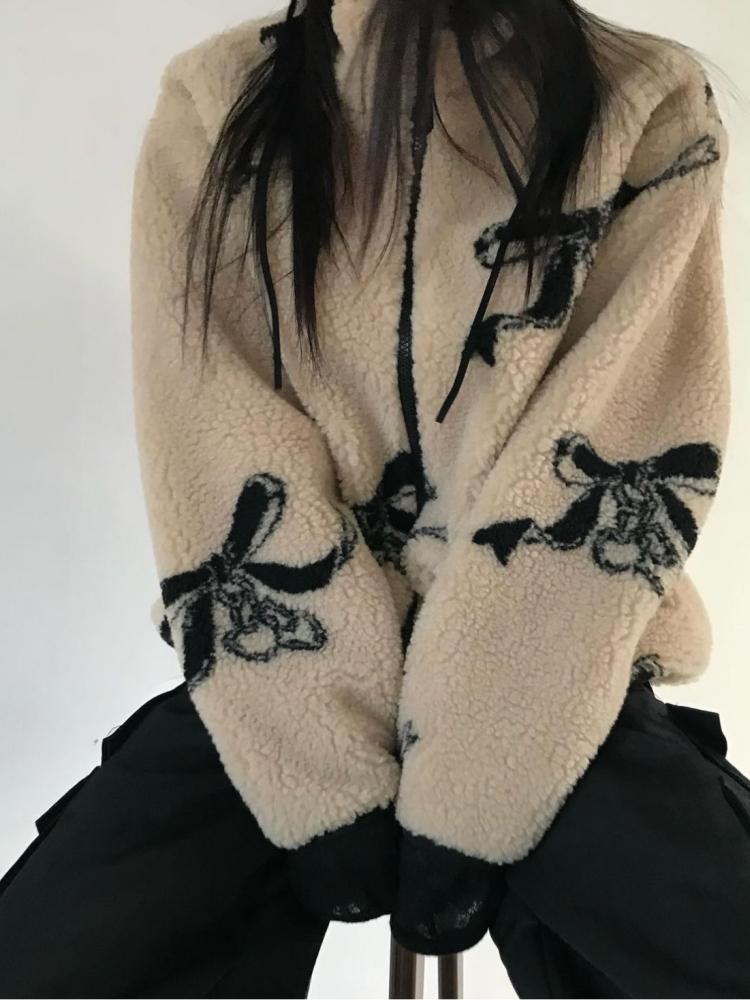 we are 위아 리본 덤블 후리스 집업 점퍼 1color