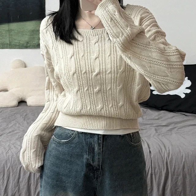 twisted twisted Crop Knit  꽈배기 스퀘어 크롭 니트