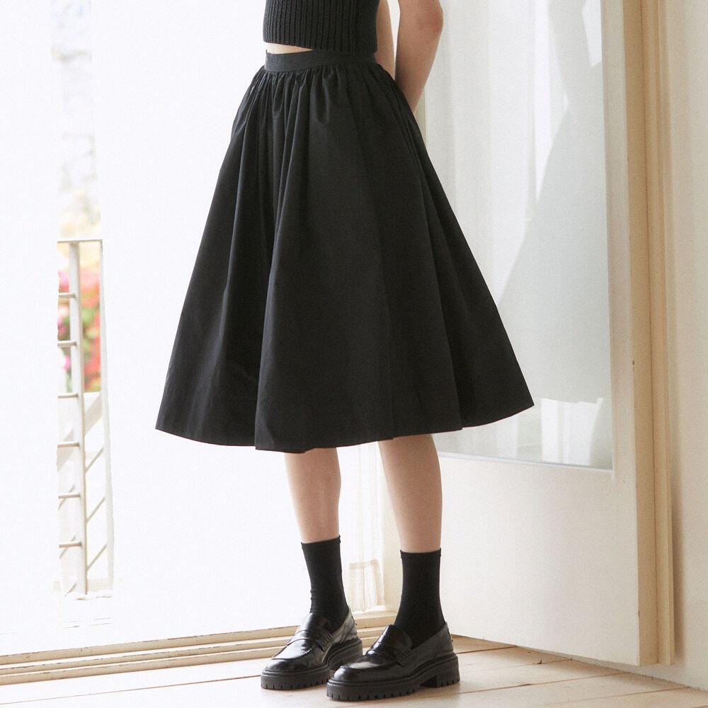 Pleats skirt (black)