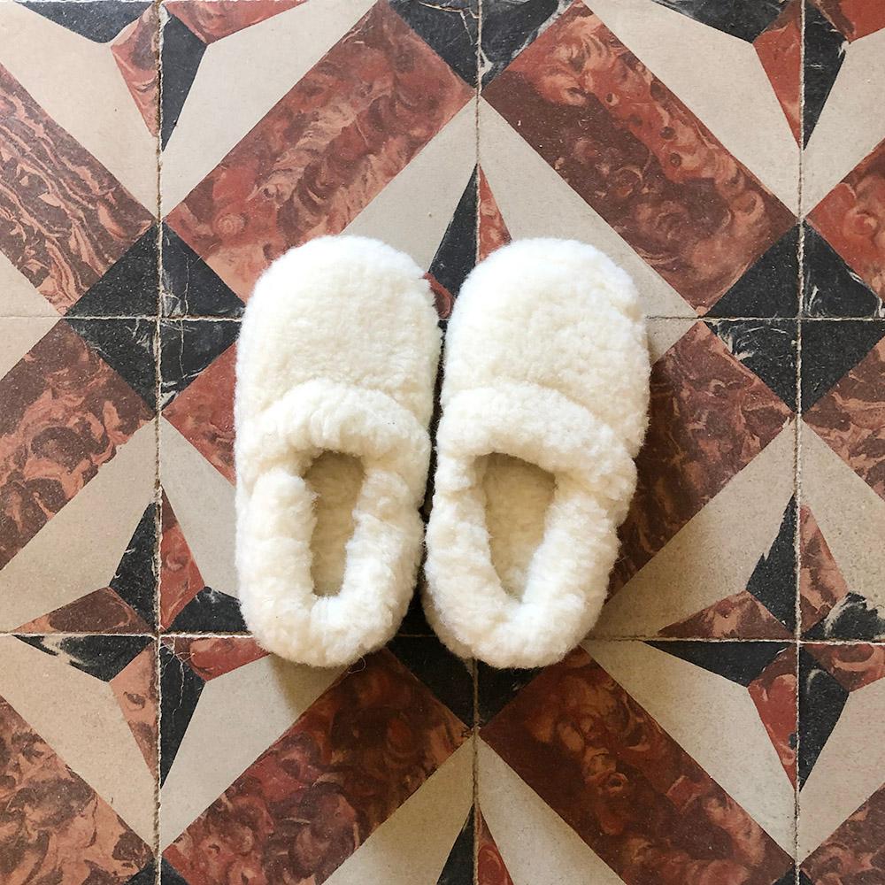양털 실내화 - 슈즈형 FRENCH HOUSE SHOES - IVORY