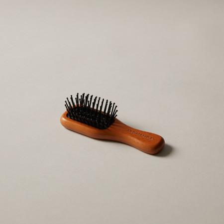 이런 상품 어때요? 아로마티카 우든 스칼프 브러쉬 스몰 S사이즈 40x120mm 나무빗 미니빗 여행용