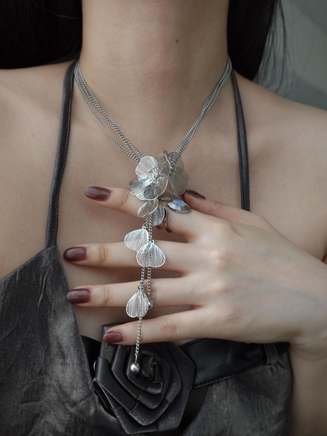 노드레스 [s.steel] metal flower necklace | 메탈 플라워 드롭 목걸이