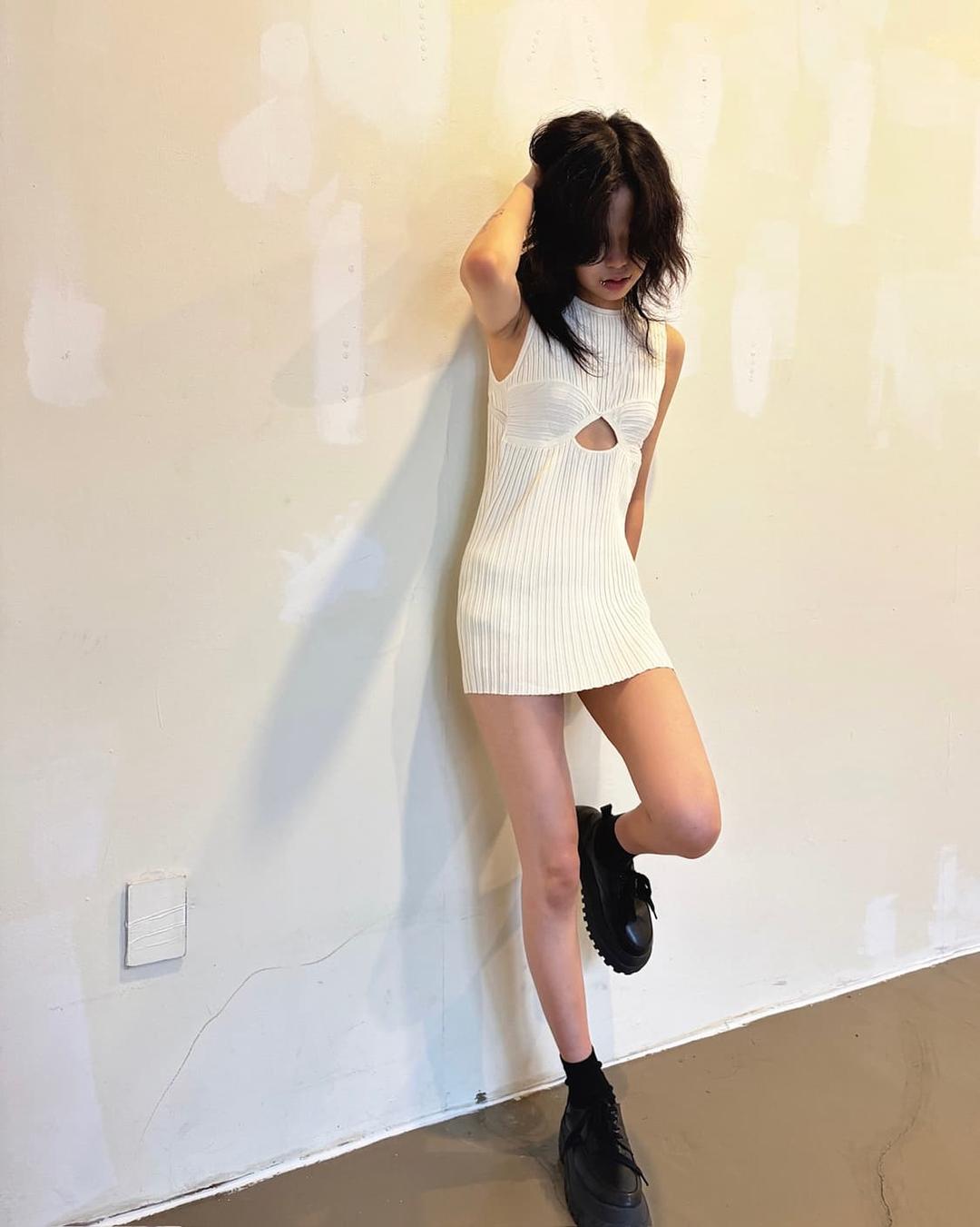 헬무트랭 2021 리조트 컬렉션 숏타입 원피스 | 후루츠패밀리