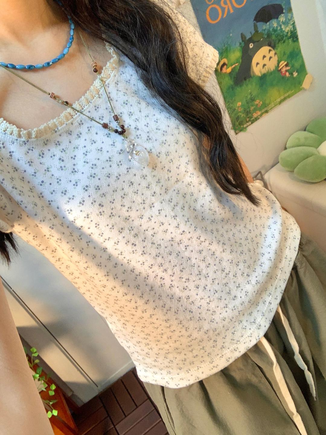 마지 Berry square lace T ( white, navy )