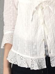 a.v.v white eyelt blouse