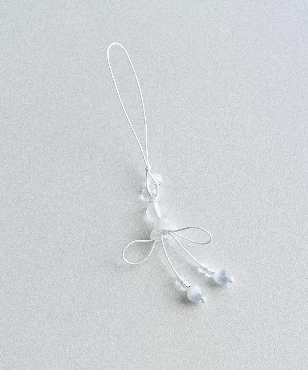 은방울꽃 리본 원석 미니 키링