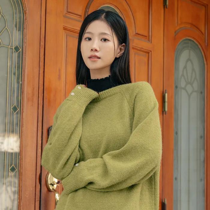 울 블렌디드 버튼 턴업 루즈핏 니트(SBALKJ1)