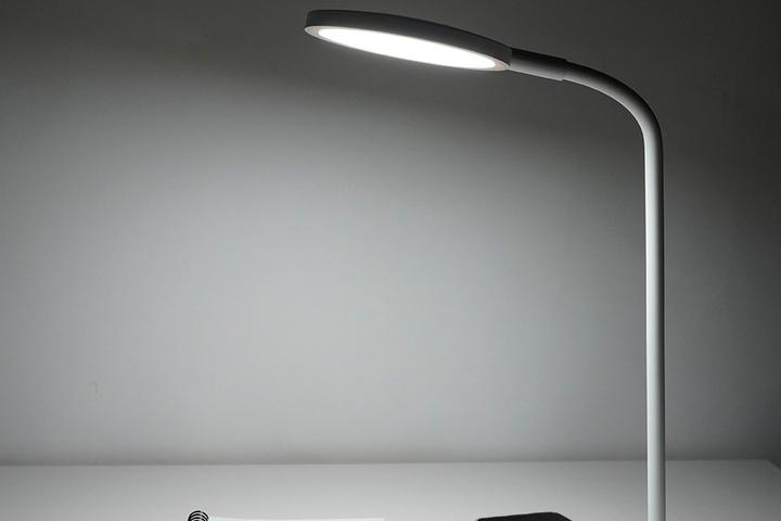 인비오 시력보호 무선 책상 공부 LED스탠드 조명 INVIO LIGHT