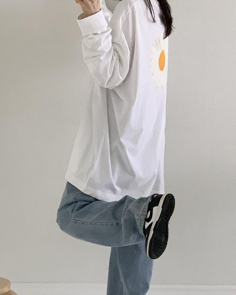 나이키 X 피스마이너스원 남녀공용 데이지 그래픽 화이트 긴팔티