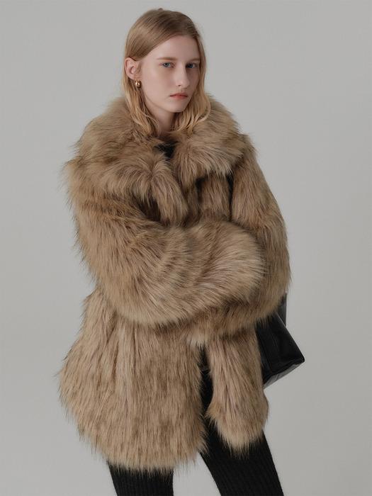 엘로웬 하프 비건 퍼 자켓_베이지 / ELOWEN HALF VEGAN FUR JACKET_BEIGE