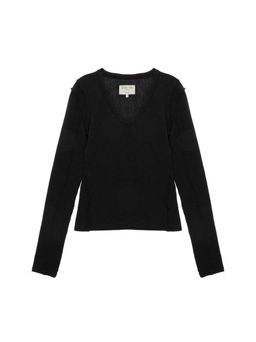 STITCH V NECK SLIM TOP IN BLACK