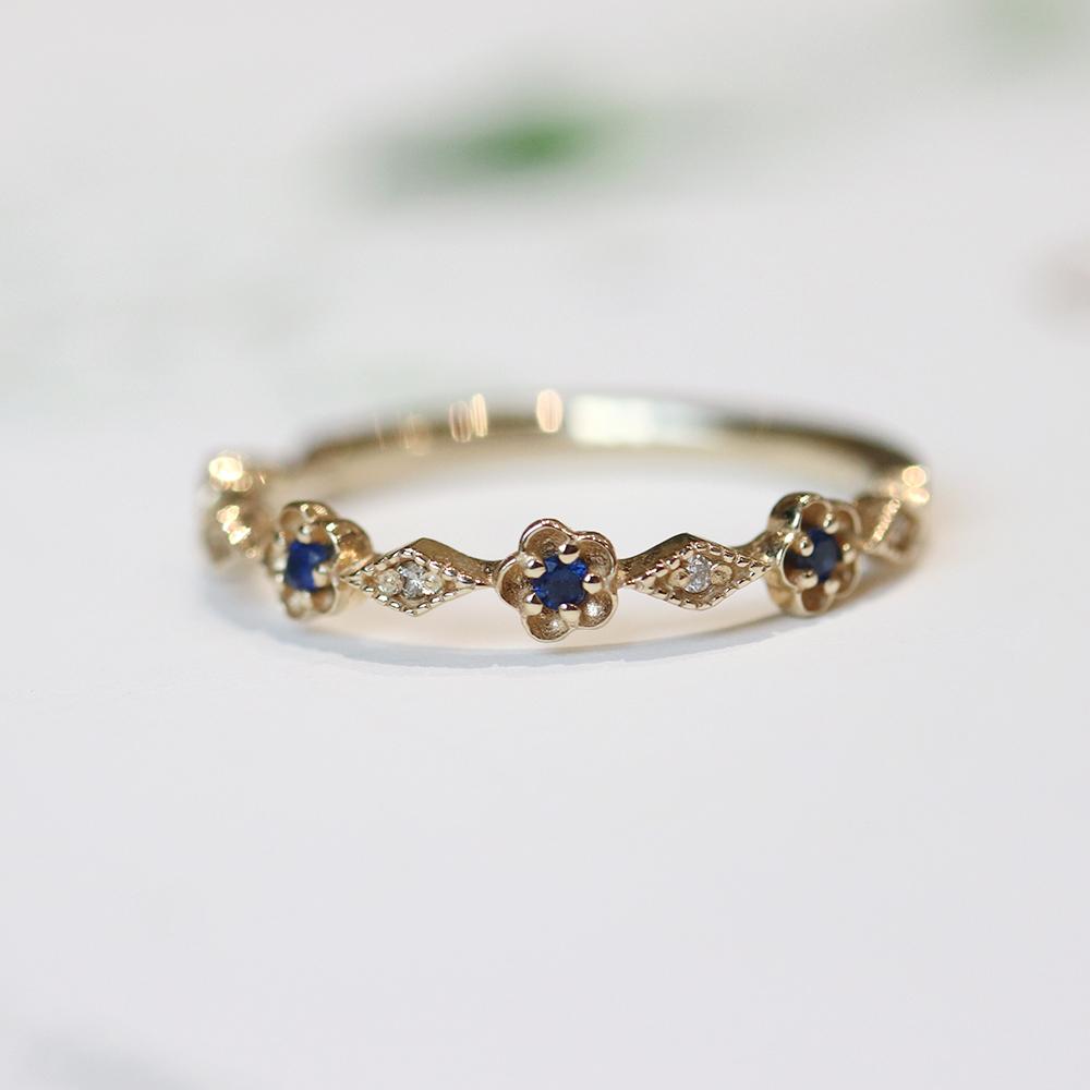 little flower point line ring