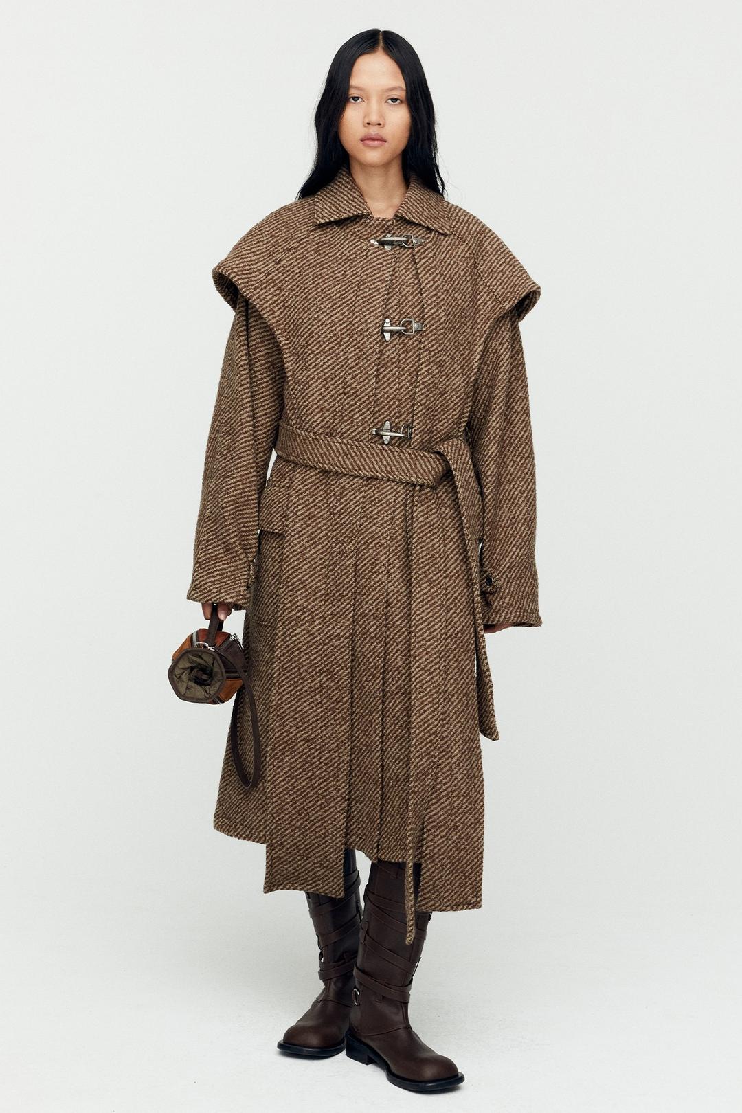 SCARF DOUBLE-LAYERED COAT awa661w(BROWN)