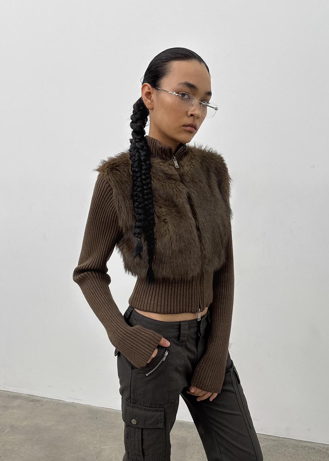 블랙업 [MADE] 데키 퍼 니트집업