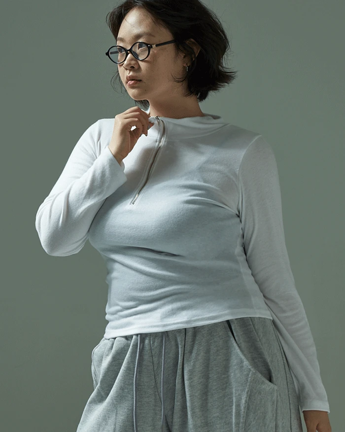 하이넥 지퍼 T