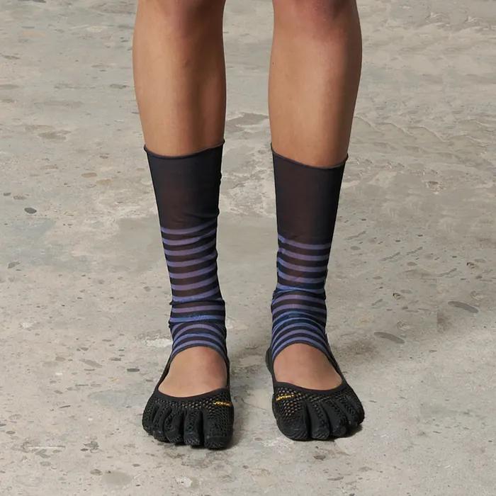 Dark Stripe Mesh Leg Warmers, Short