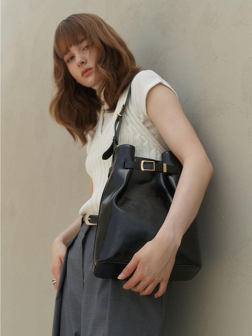 [9/13 예약배송]Sac de Ceinture Large FA3AB243-FH