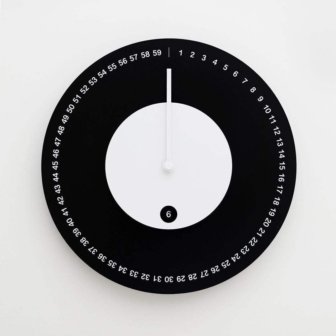 Foam Wall Clock (Black)