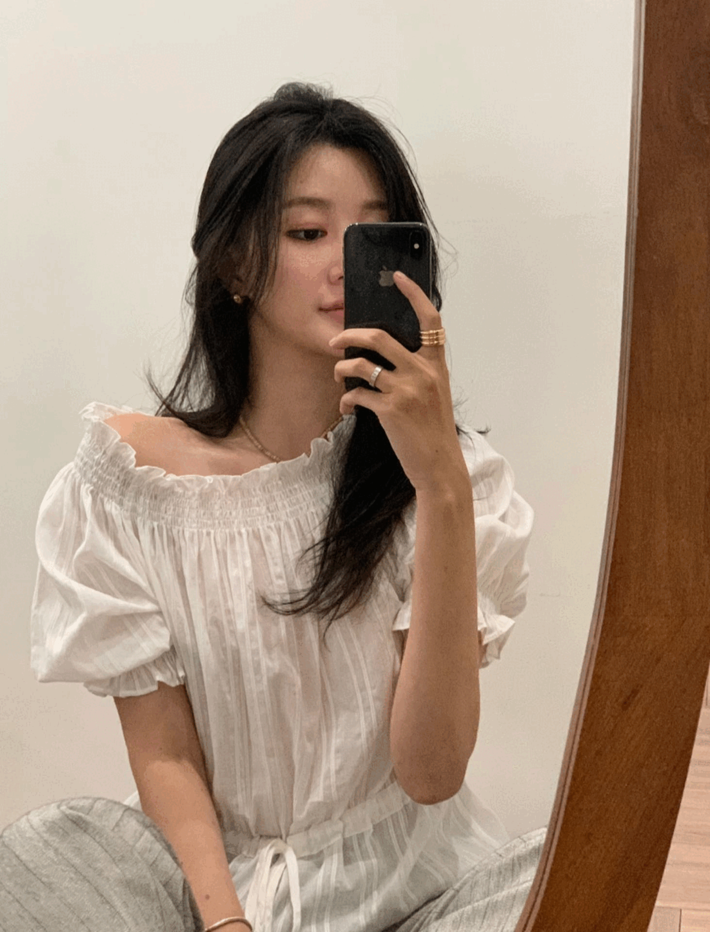 버터 퍼프 오프숄더 bl