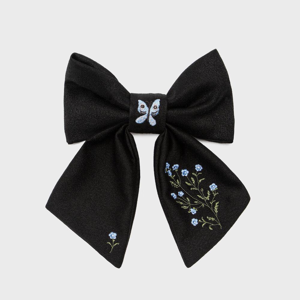 NAT ribbon pin myosotis