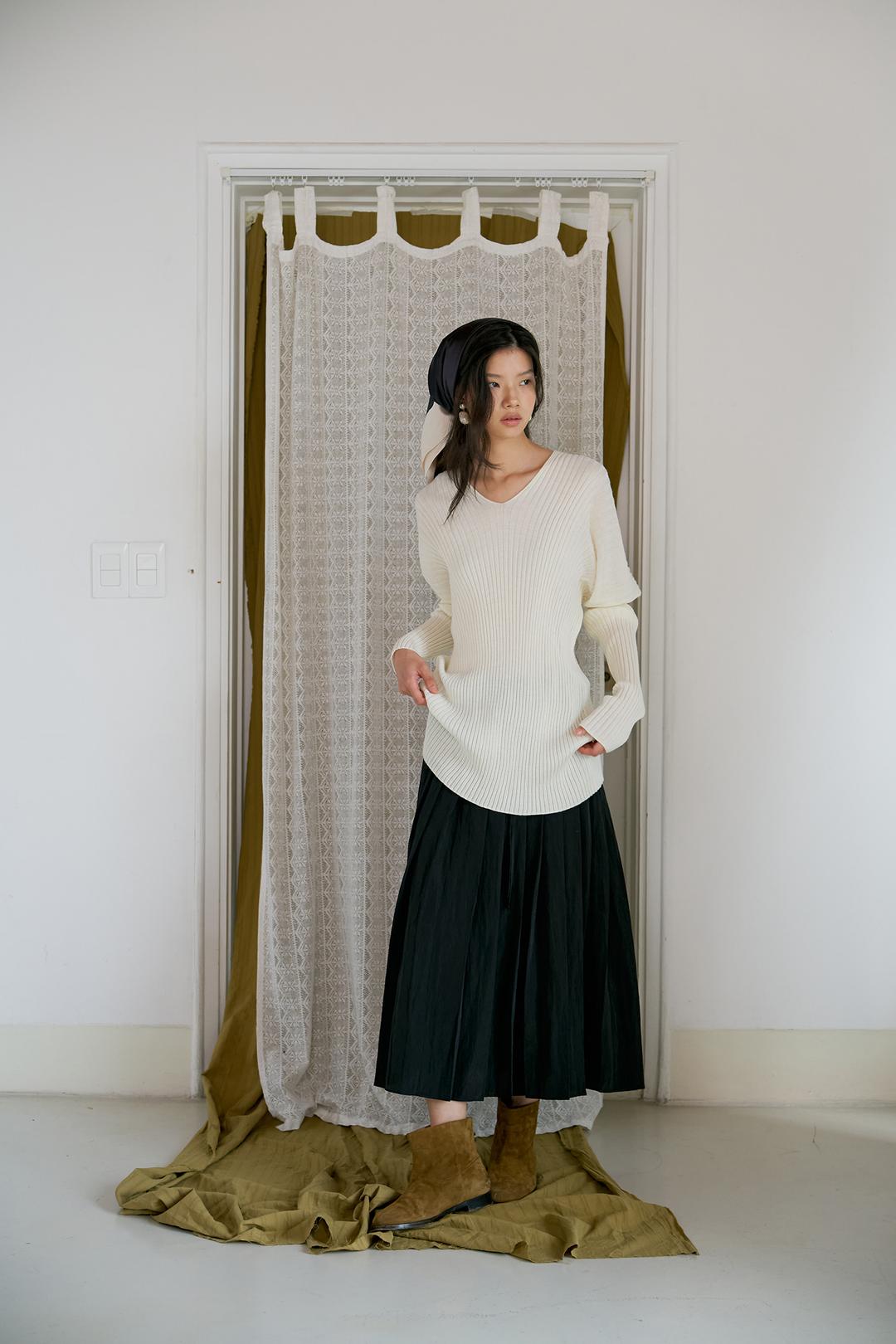 line ribbed knit_ivory