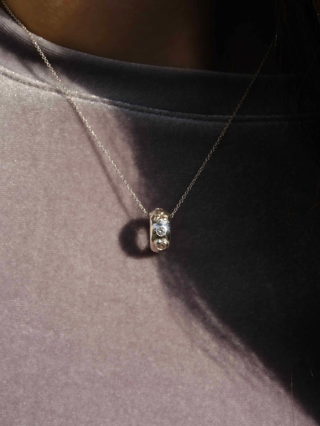 WOOHWA N (birthstones)