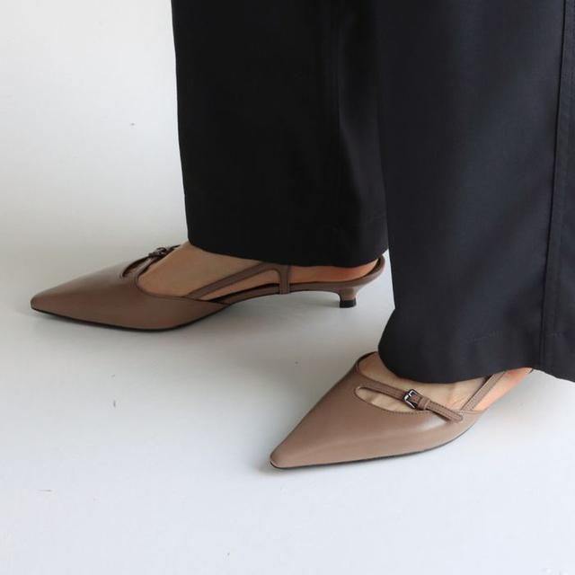Diagonal line slingback_25029_brown