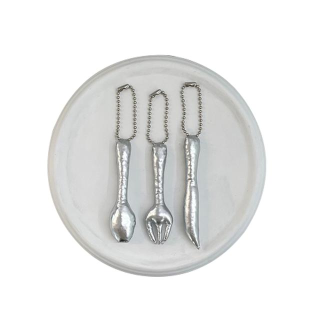 (VACANCY) FOIL BALLOON TABLEWARE KEY RING