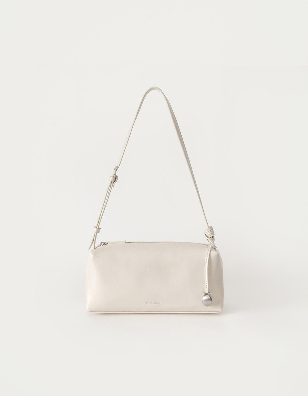[김가을 PICK] 9.19 출고 Square Shoulder Bag - Cream