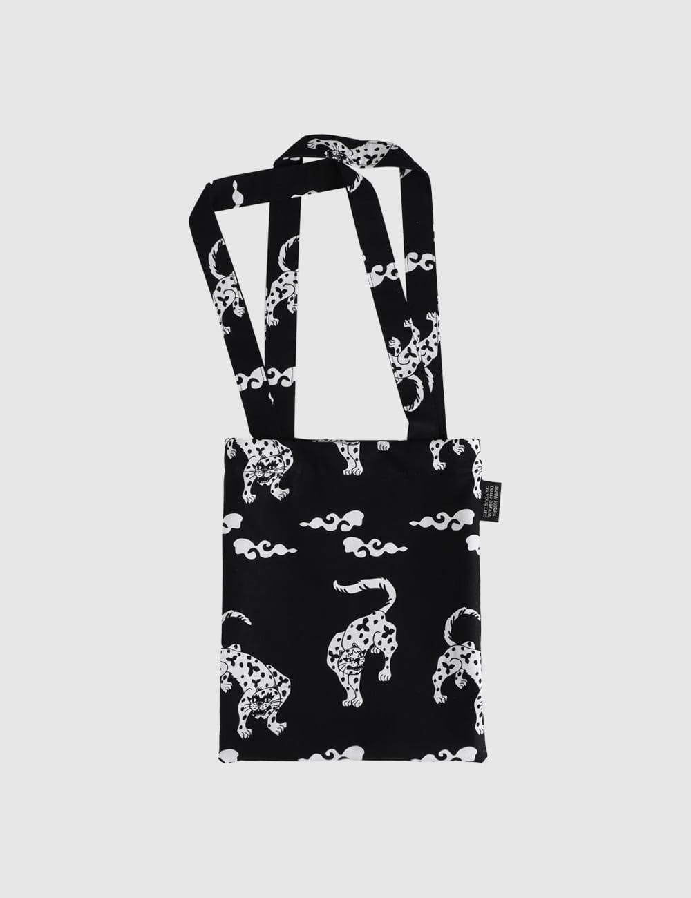 블랙 타이거 미니에코백[EFB2502]