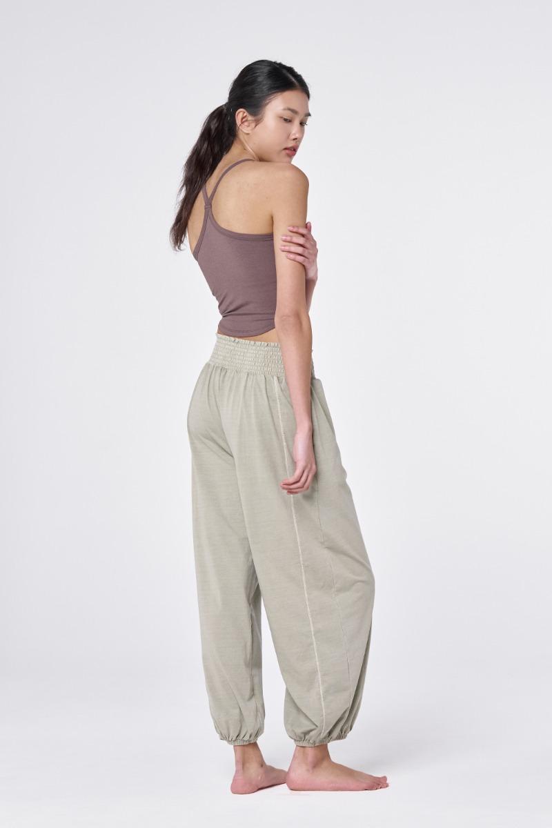 OZPG6053 스모킹 와이드 조거팬츠 - 라이트 카키