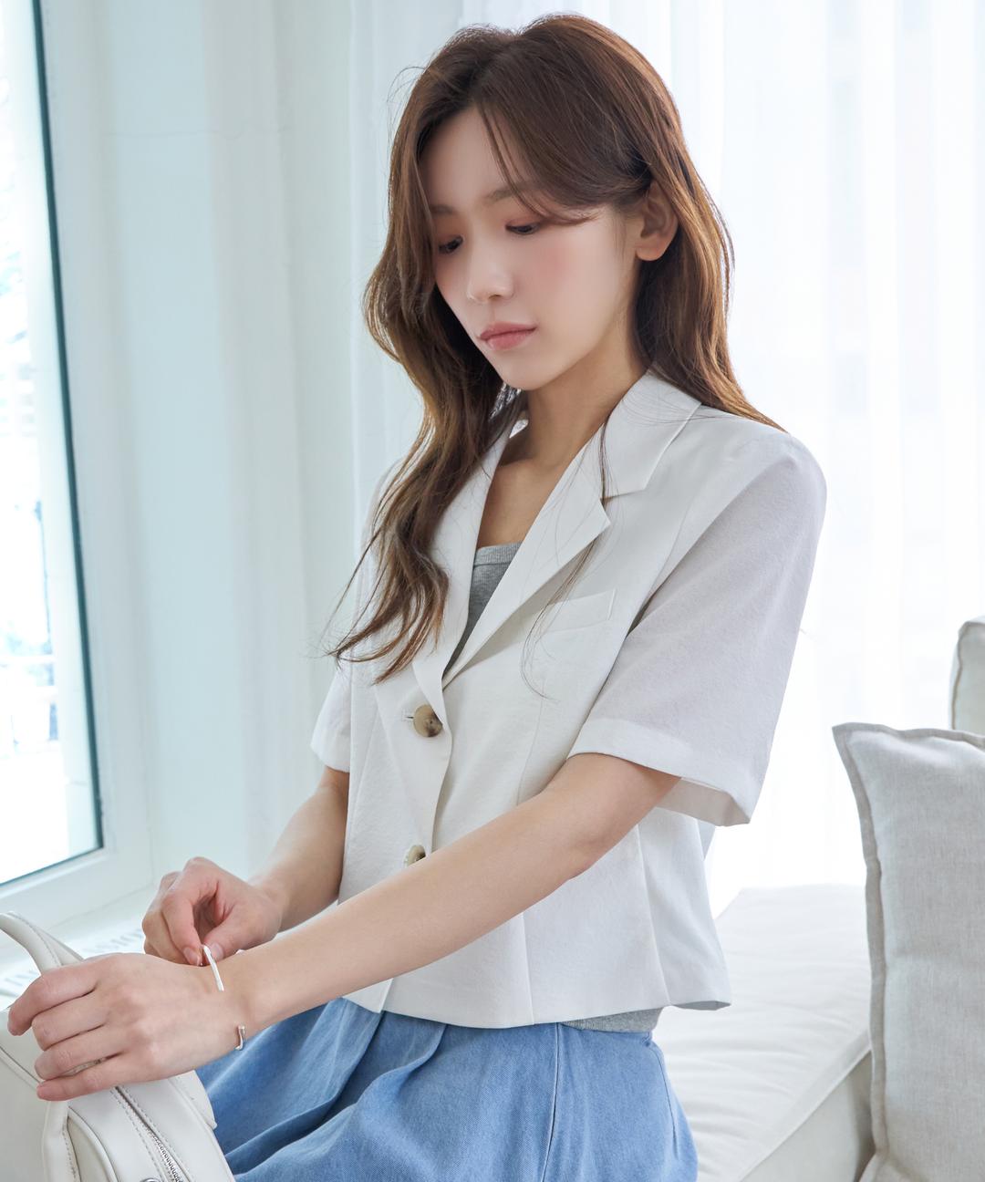 스파오 [COOL] 숏 반팔 재킷_SPJKF25W06