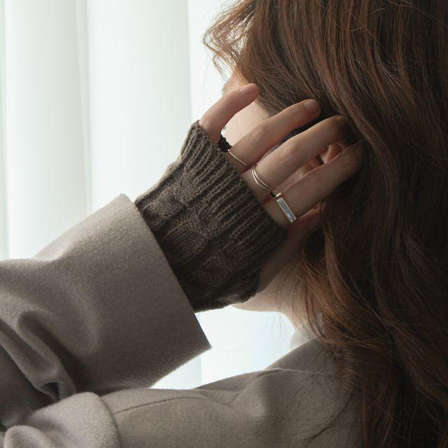 [무배] 니트 꽈배기 숏 핸드워머 팔토시 장갑