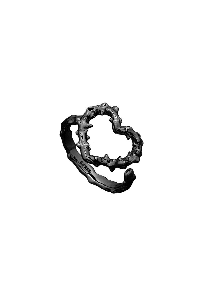 NO.611 [BLACK] SPIKY HEART RING