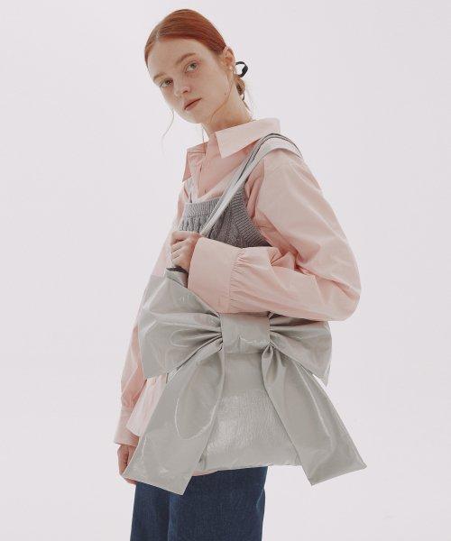 리본 숄더백_그레이