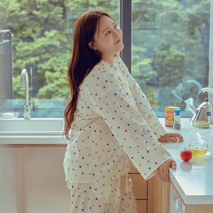 [26/1/7 2차 예약 출고] [29CM 단독] [찰스엔터 pick] (uni)도미토리 해피 벌스데이 파자마