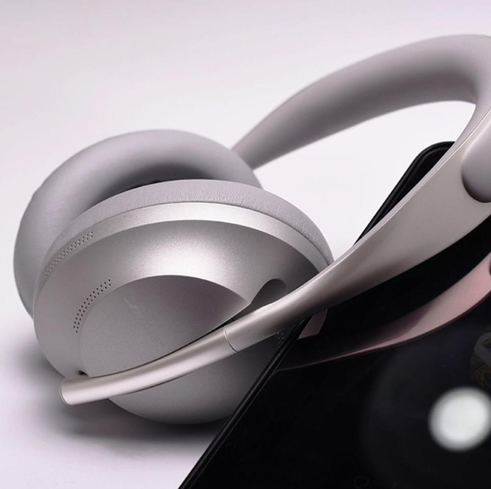 보스700 노이즈캔슬링 헤드폰 BOSE NC700 블루투스 헤드폰