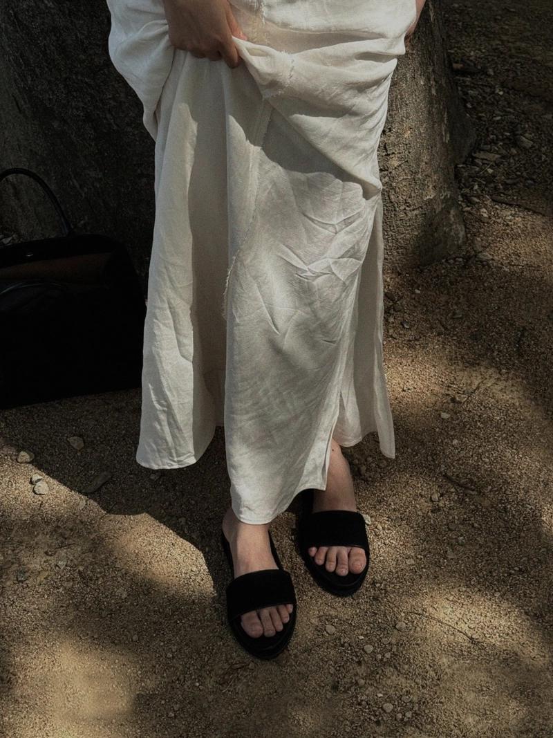 에오프 - silia slides with vibram (suede black)