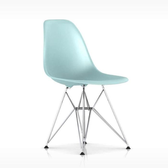 Eames Molded Plastic Side Chair - Aqua Sky