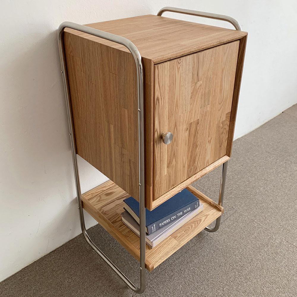 [중고] (리퍼) 바미르 큐브 애쉬 스테인레스 사이드테이블