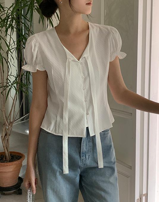 오브뮤트 뮤드 도트 타이 블라우스