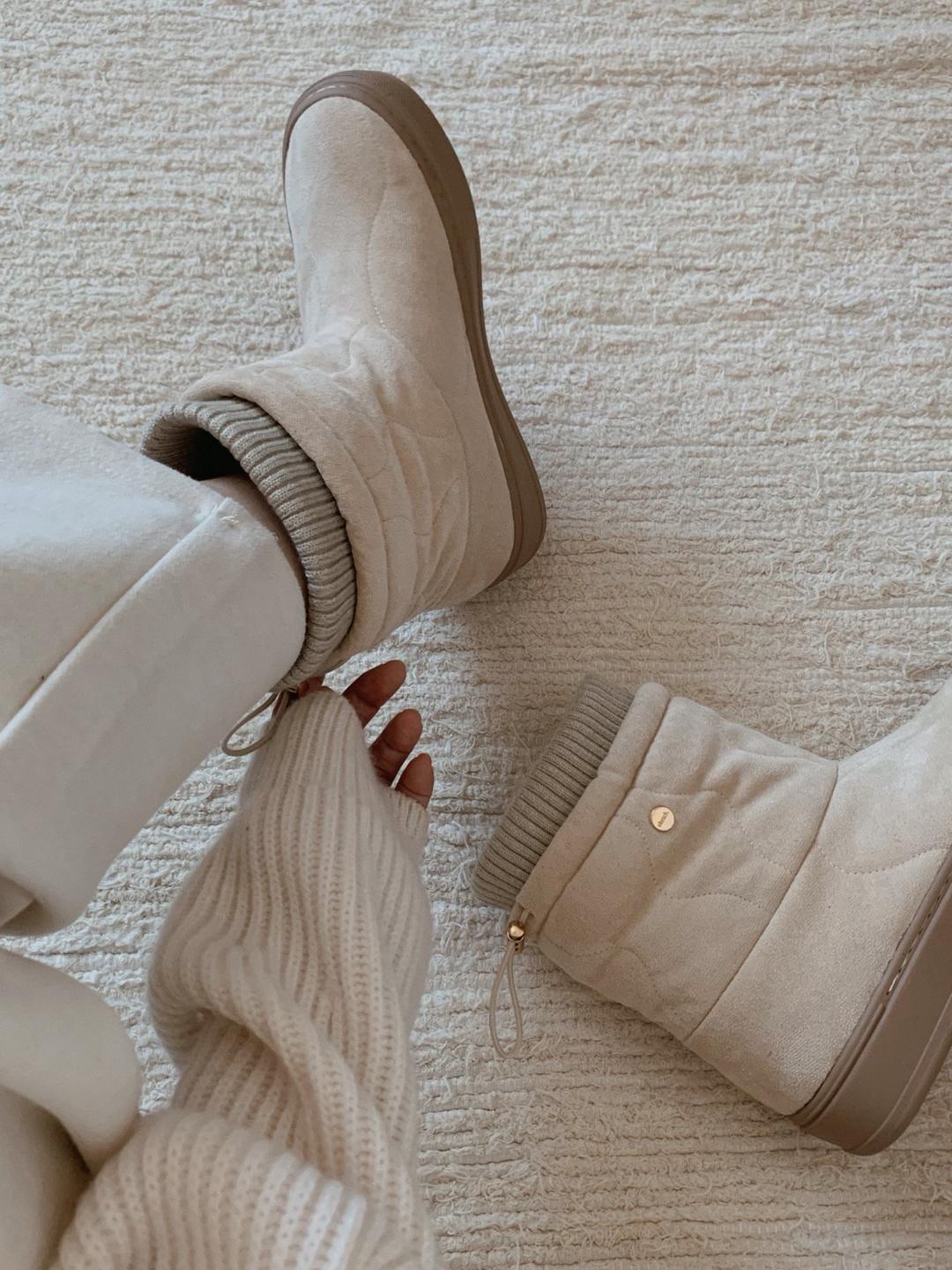 프롬릴리 🌀방한부츠🌀 러브 스웨이드 둥근코 통굽 골드 포인트 시보리 미들 어그 부츠 (3color)