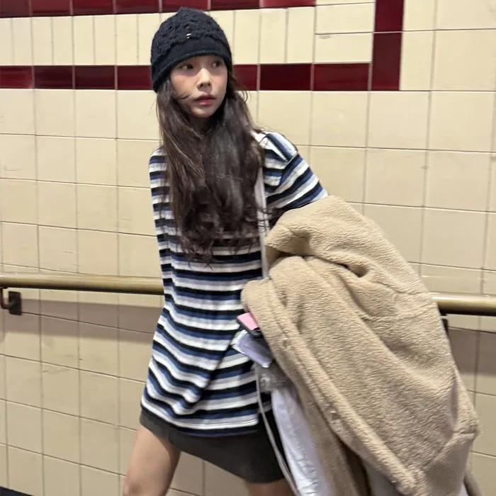 FUZZY LOOSE STRIPE T-SHIRT_BLUE