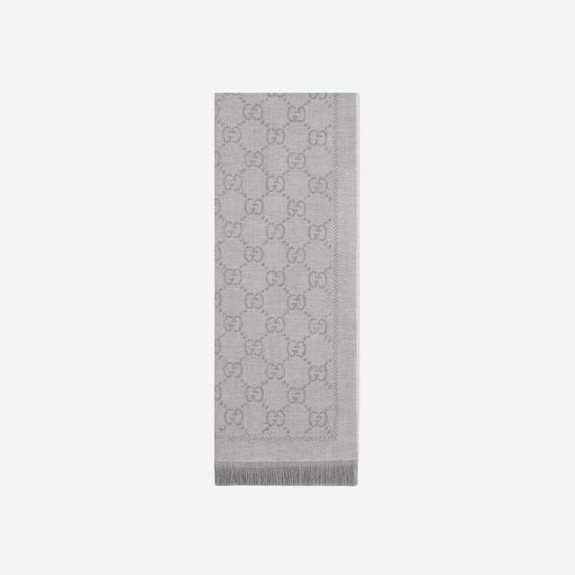 Gucci GG Jacquard Knitted Scarf Silver
