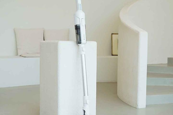 듀얼브러쉬 360 클린케어 무선청소기 BCR-120WH