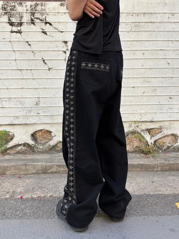 [주문&문의폭주/고퀄리티] 크리스탈 사이드 자수 와이드 데님팬츠