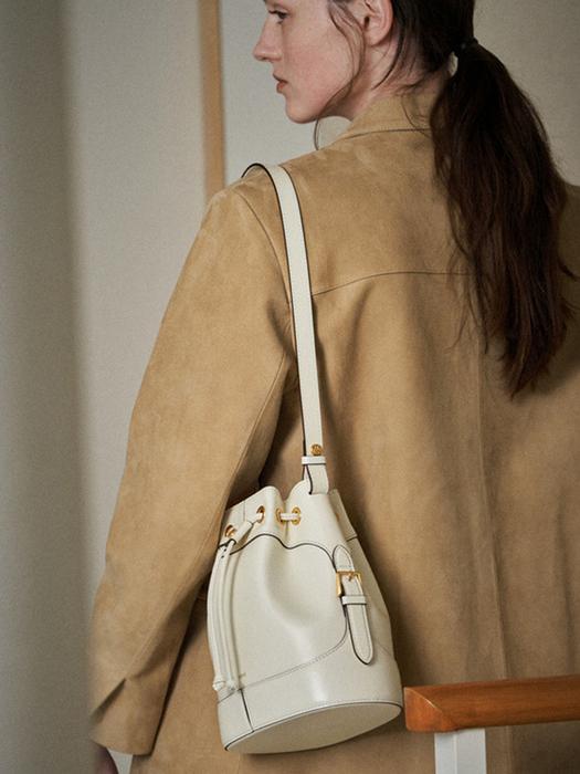 [리퍼브]CLASSIC BUCKET BAG